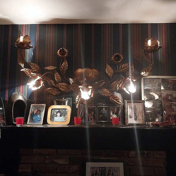 Vintage sponce flower wall lights - Picture 1 of 2